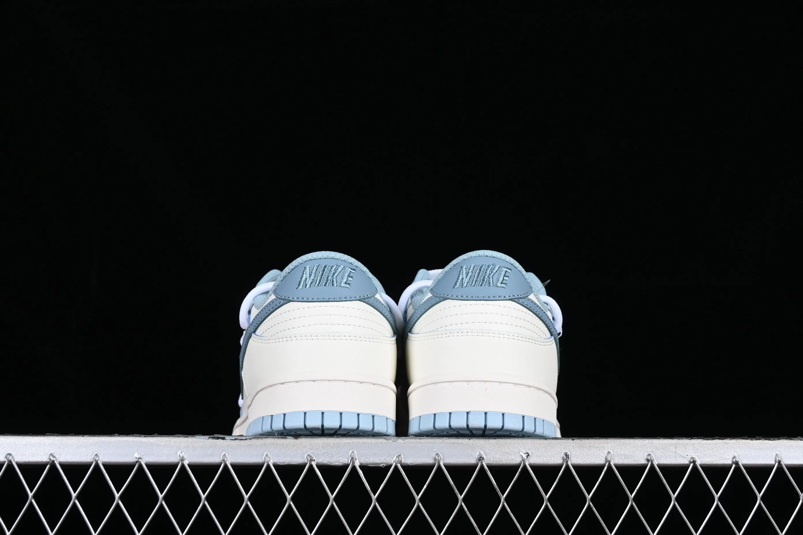 All Categories Nk SB Dunk Series Nk SB Dunk Low Low-top Sneakers Nk Dunk Low Summer Feeling Sea Salt Milk Ice Customized Deconstructed Strap Casual Sneakers DD1503-123